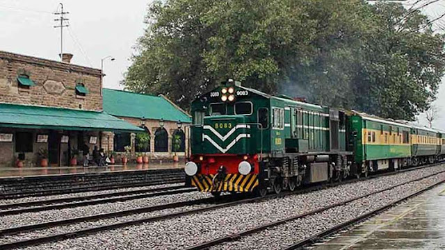 Pakistan Railways Review and Details